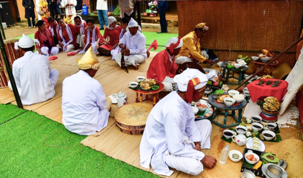 Lễ hội Rija Nưgar cầu an đầu năm của người Chăm ở Tháp Chàm, Ninh Thuận