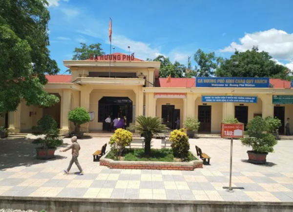 Ga Hương Phố