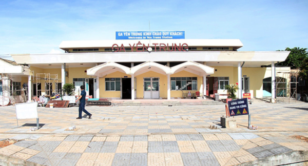Ga Yên Trung